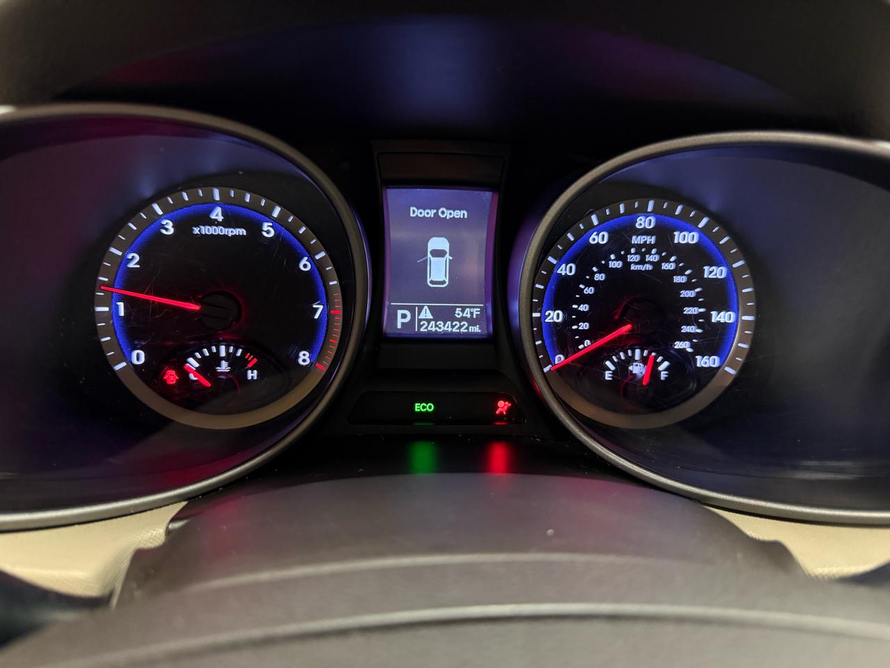 Hyundai Santa Fe FWD 4dr GLS 2015