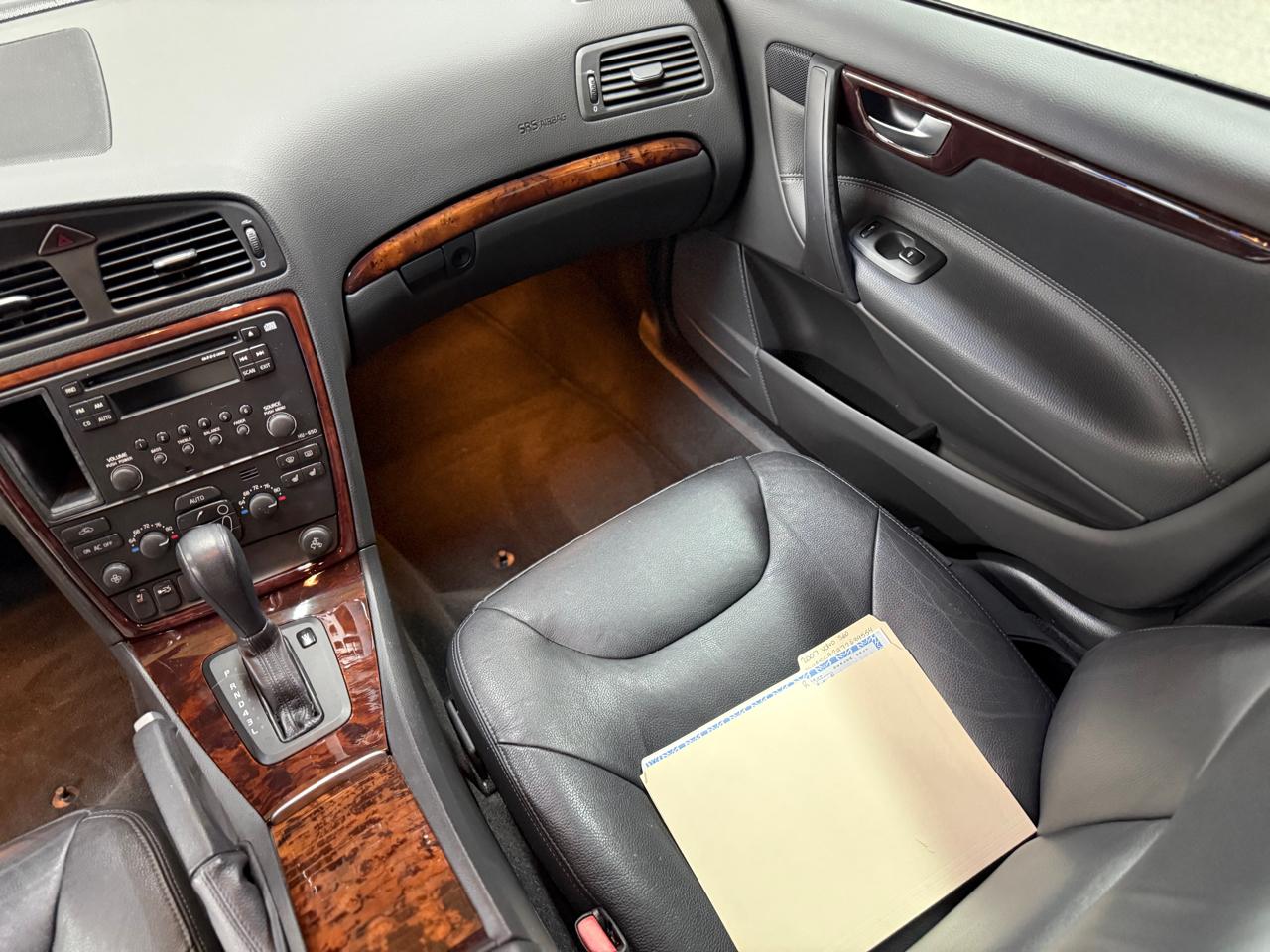 Volvo S60 4dr Sdn 2.5L Turbo AT FWD 2007