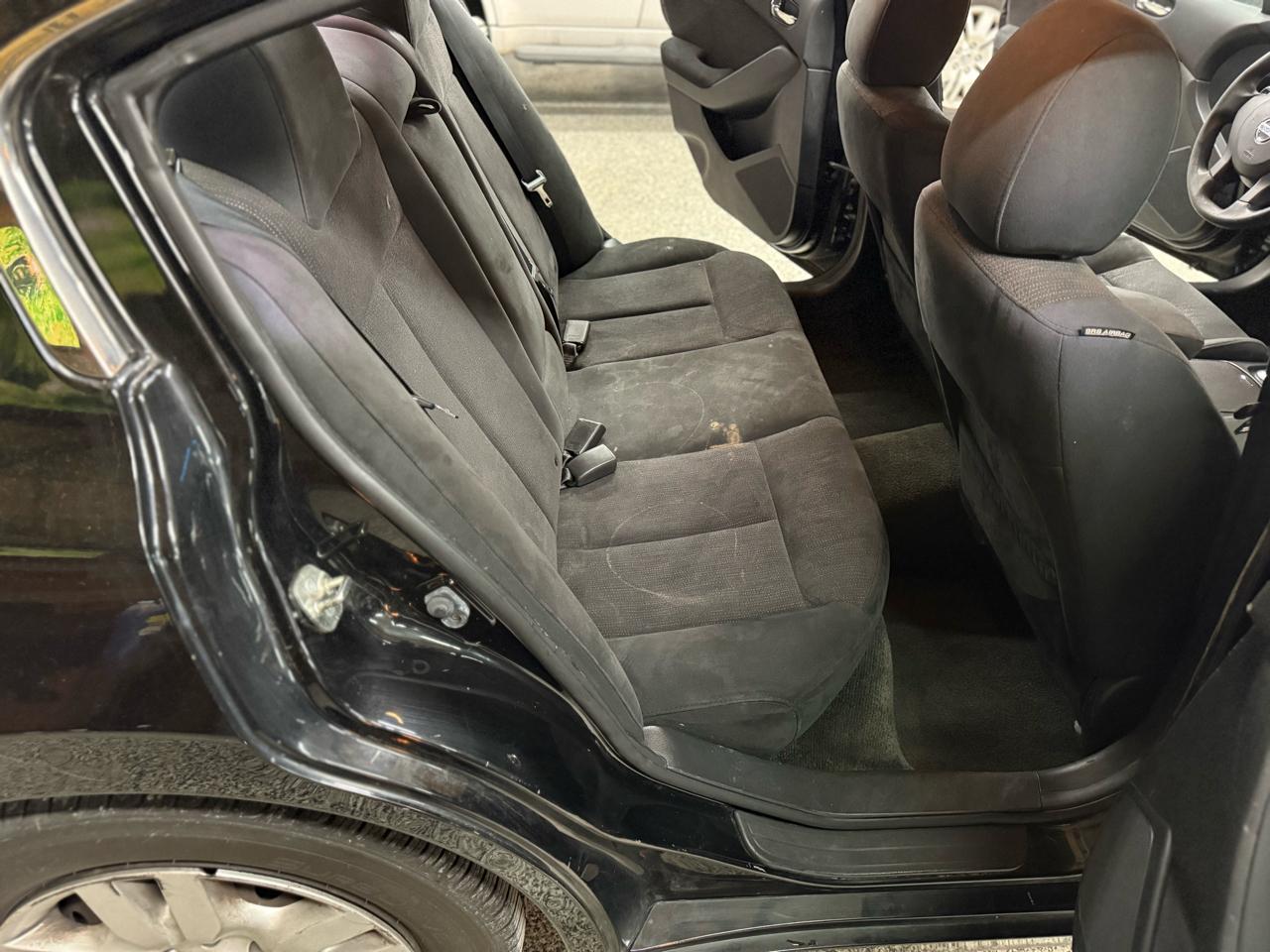 Nissan Altima 4dr Sdn I4 CVT 2.5 S 2012