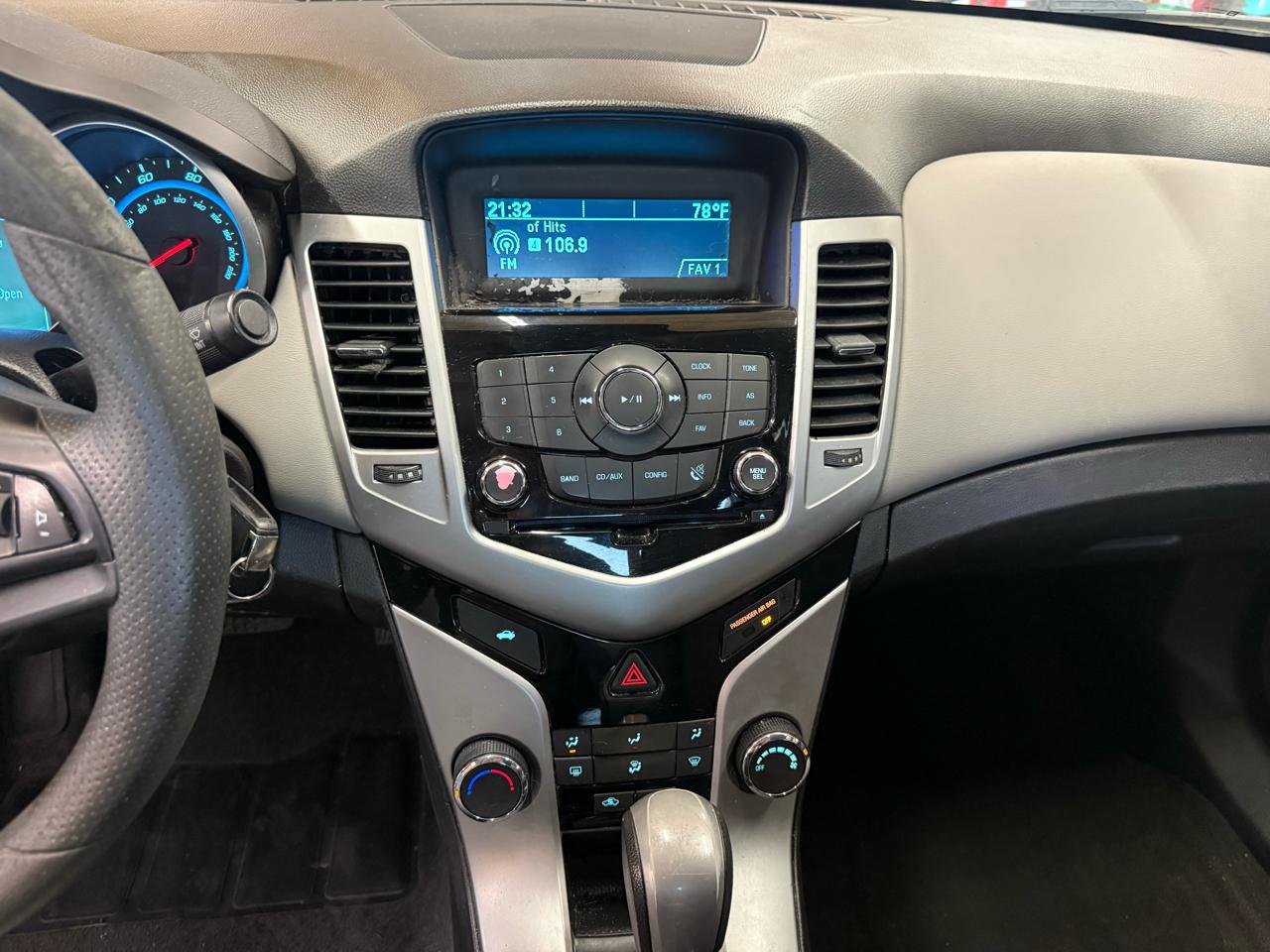 Chevrolet Cruze 4dr Sdn Auto LS 2015