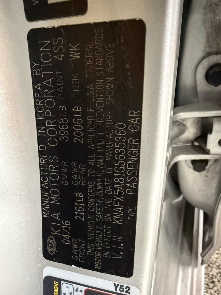 Kia Forte 5-Door 5dr HB Auto EX 2016