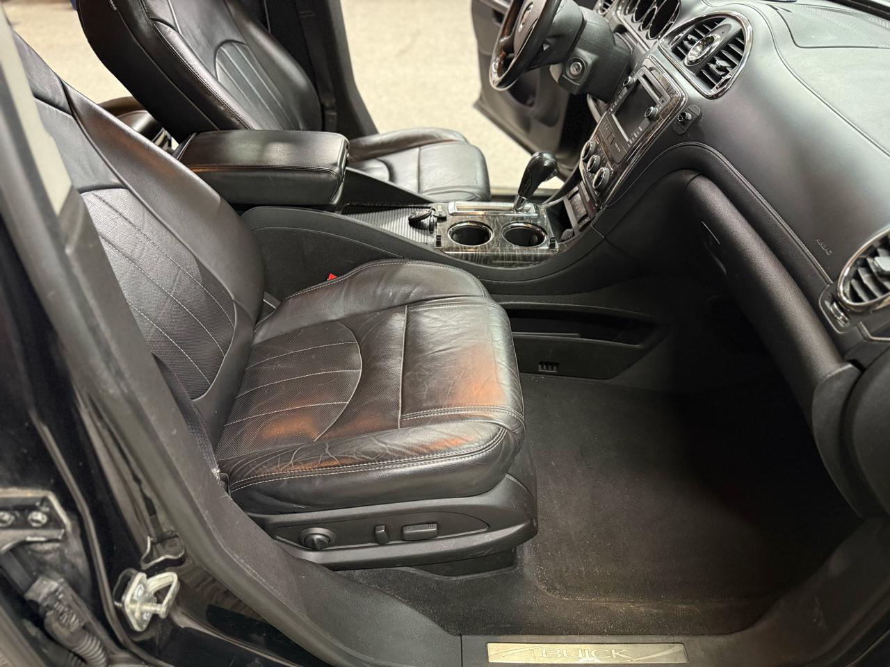 Buick Enclave AWD 4dr Leather 2013