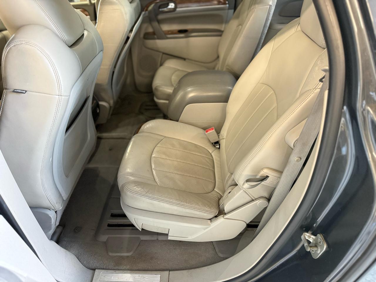 Buick Enclave AWD 4dr CXL-2 2011