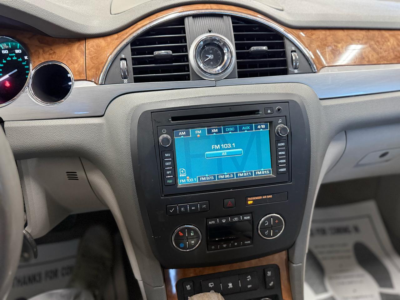 Buick Enclave AWD 4dr CXL-2 2011