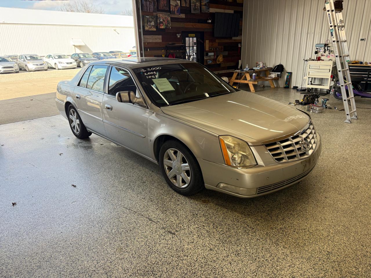 Cadillac DTS 4dr Sdn w/1SC 2006
