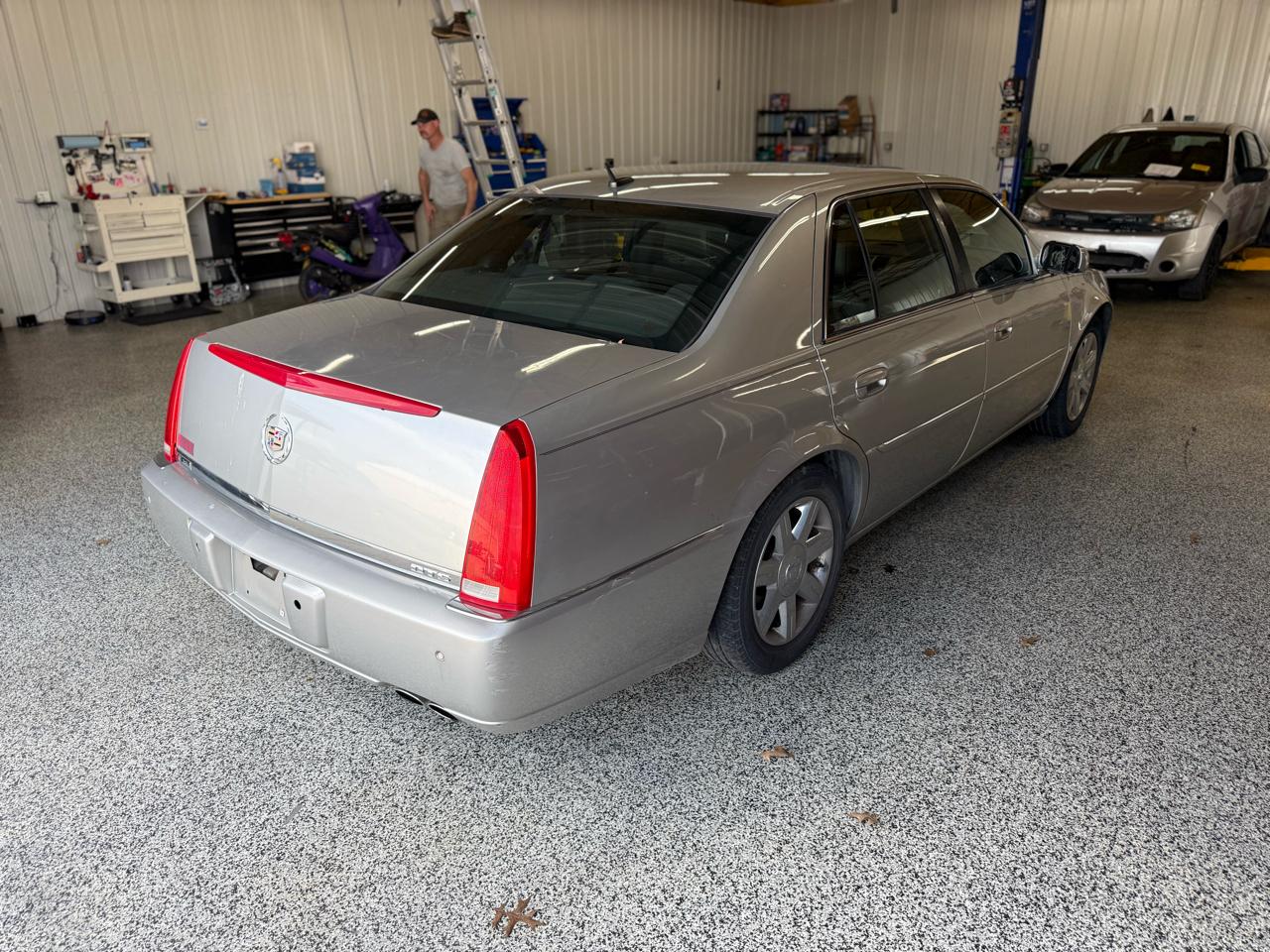 Cadillac DTS 4dr Sdn w/1SC 2006