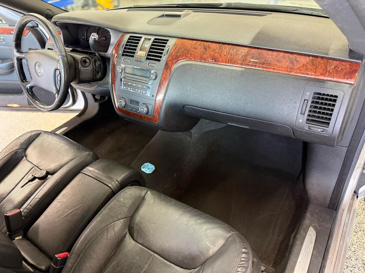 Cadillac DTS 4dr Sdn w/1SC 2006