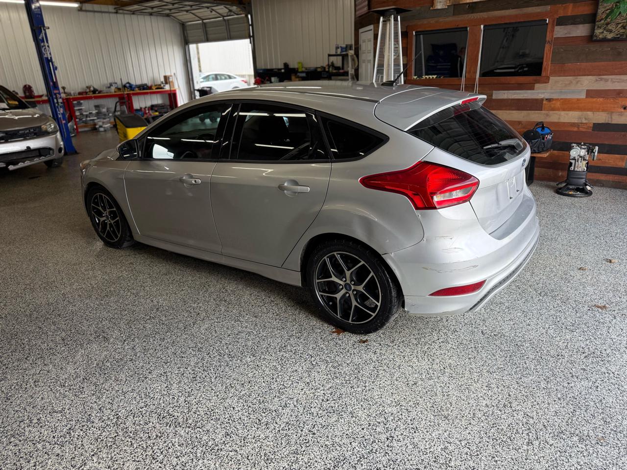 Ford Focus 5dr HB SE 2016