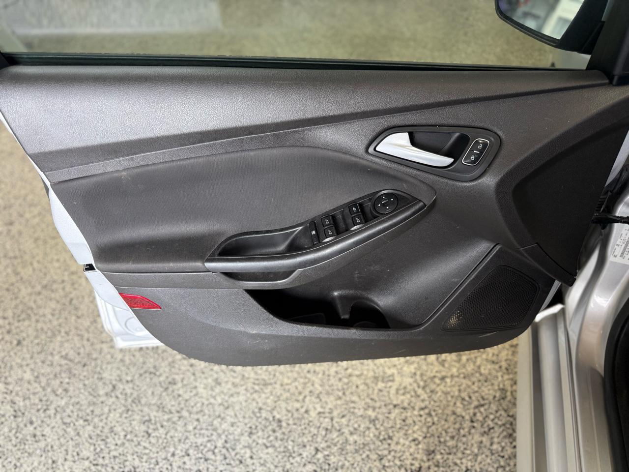 Ford Focus 5dr HB SE 2016