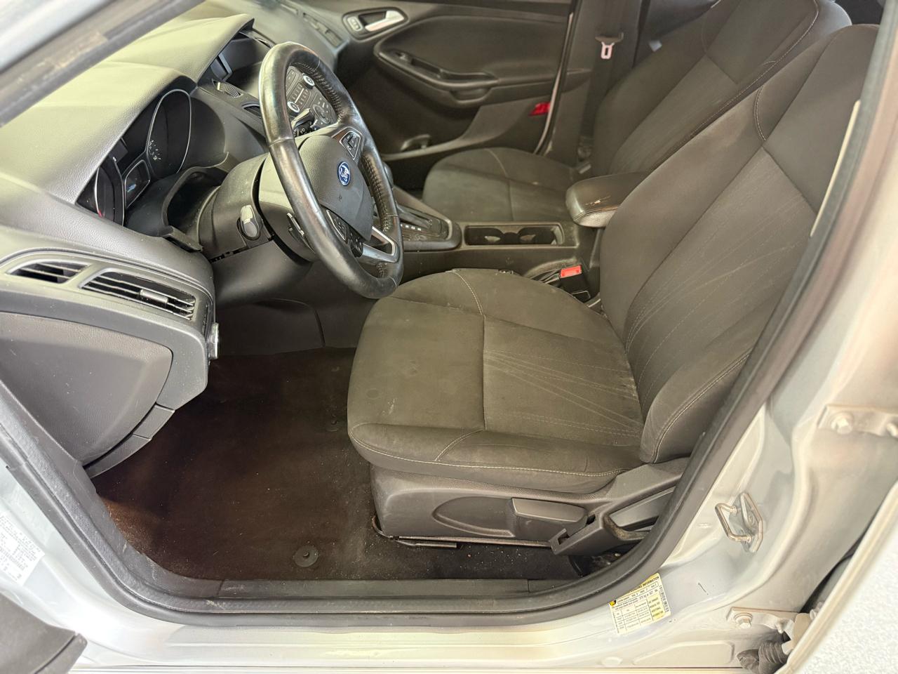 Ford Focus 5dr HB SE 2016