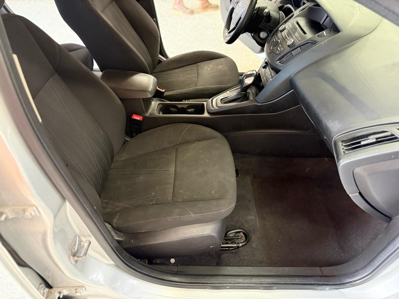 Ford Focus 5dr HB SE 2016