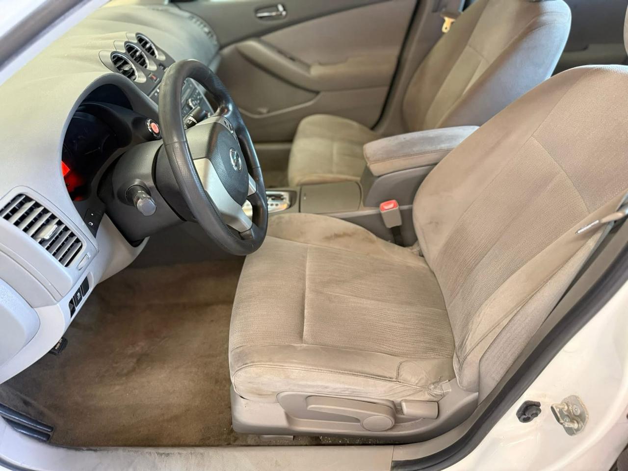 Nissan Altima 4dr Sdn I4 CVT 2.5 S 2012