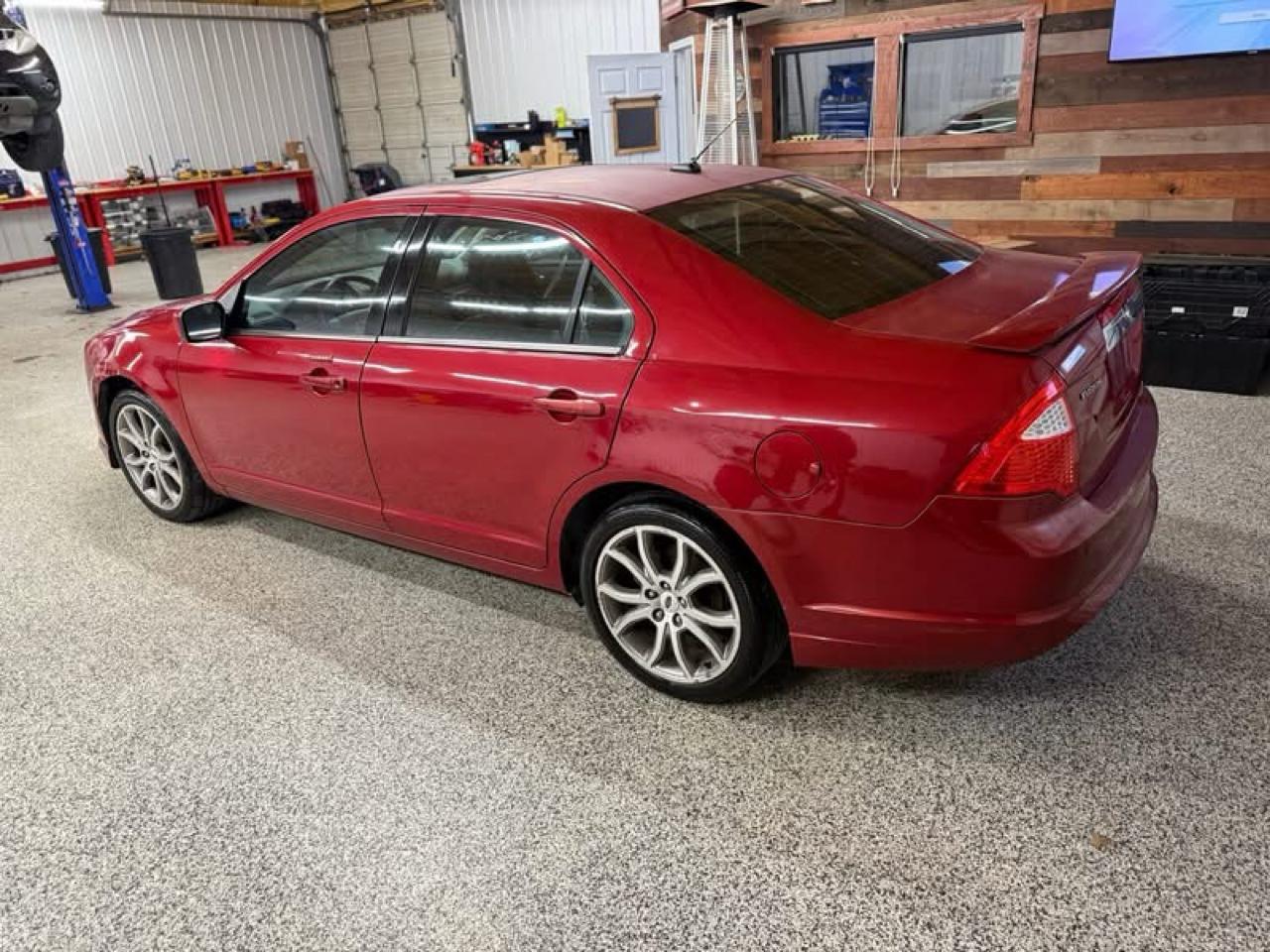 Ford Fusion 4dr Sdn SEL FWD 2010