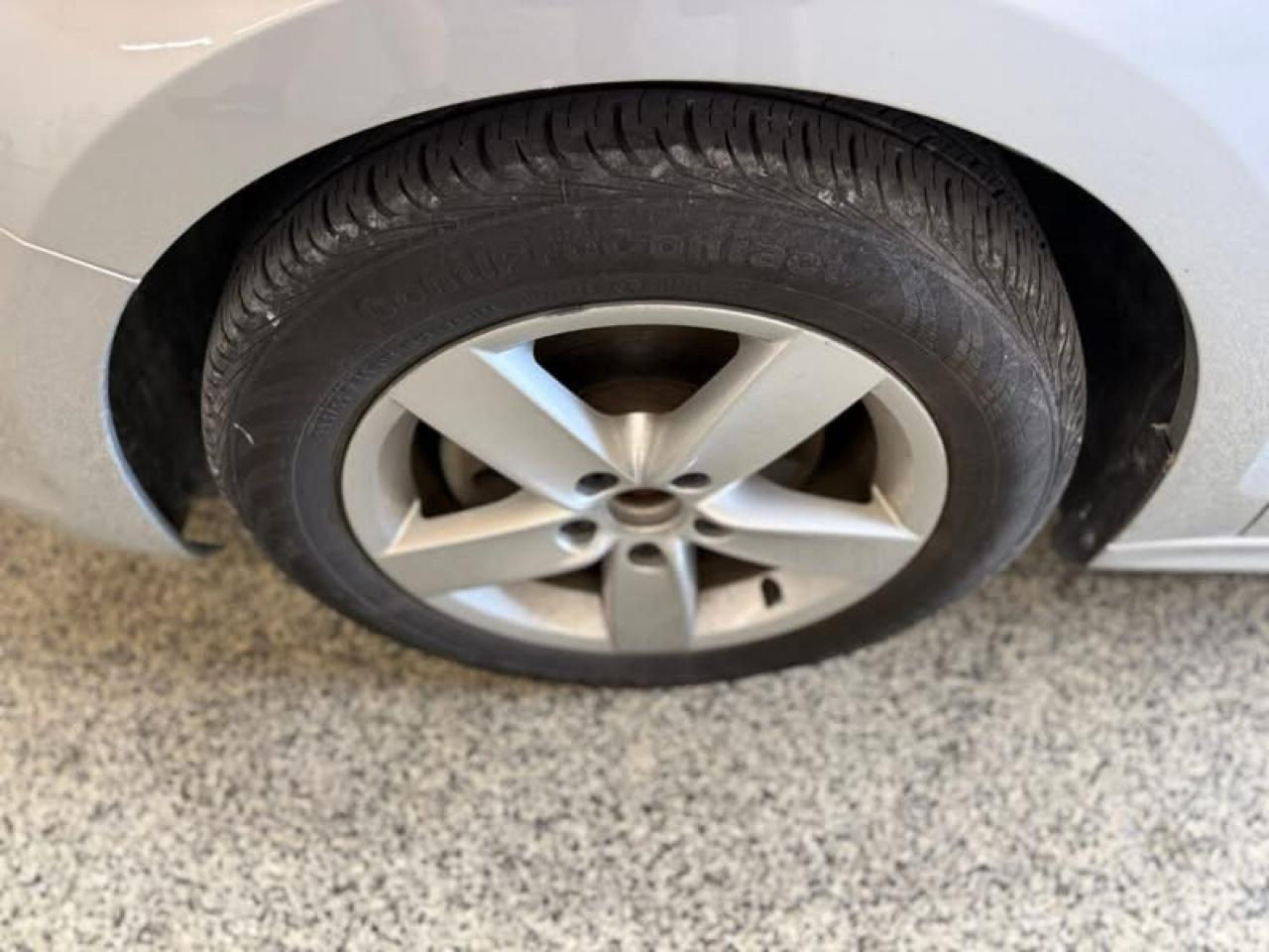 Volkswagen Jetta Sedan 4dr DSG TDI 2012