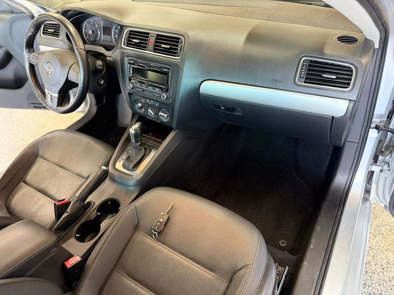 Volkswagen Jetta Sedan 4dr DSG TDI 2012