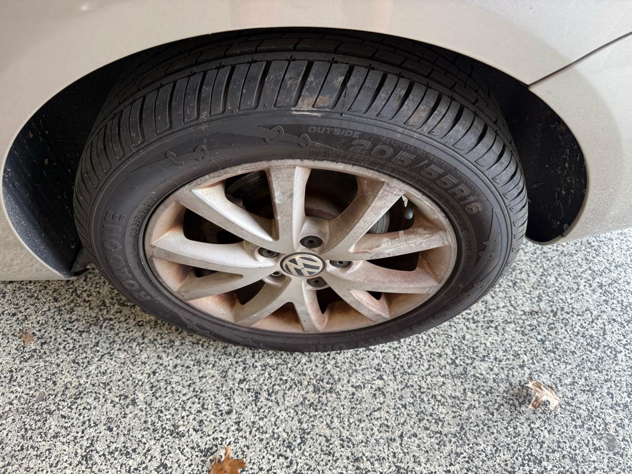 Volkswagen Jetta SportWagen 4dr Auto SE w/Sunroof 2014