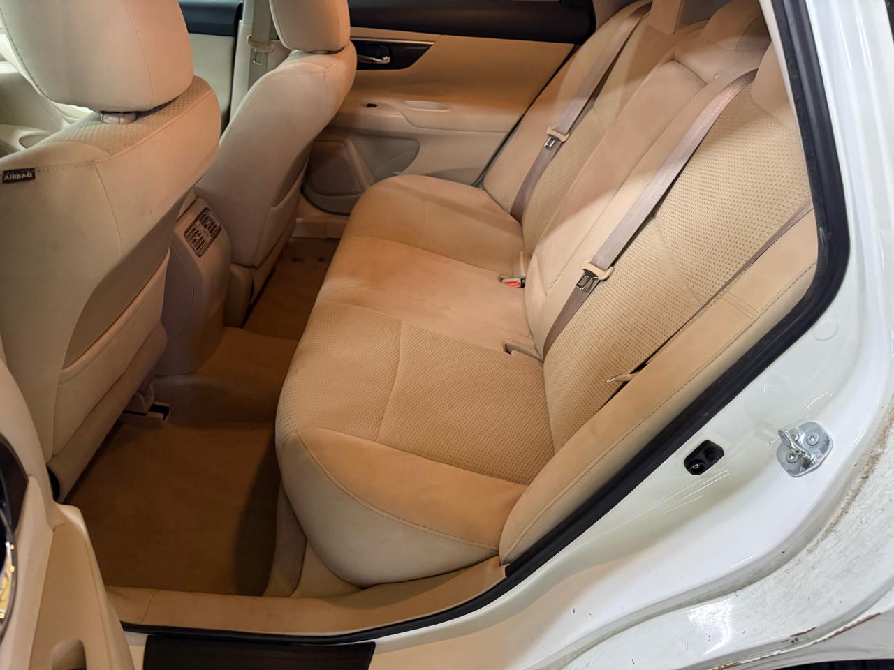 Nissan Altima 4dr Sdn I4 2.5 SV 2014