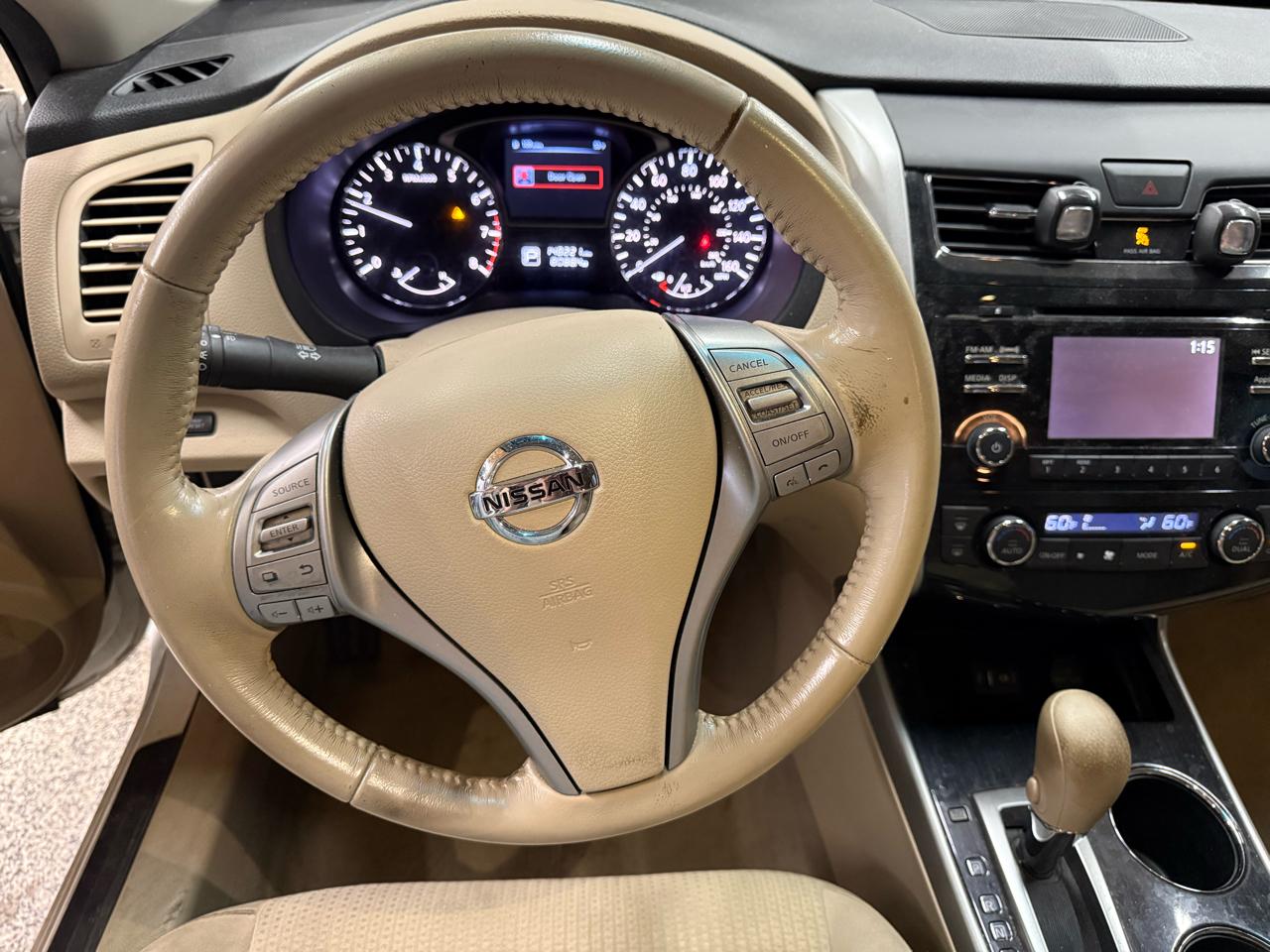 Nissan Altima 4dr Sdn I4 2.5 SV 2014