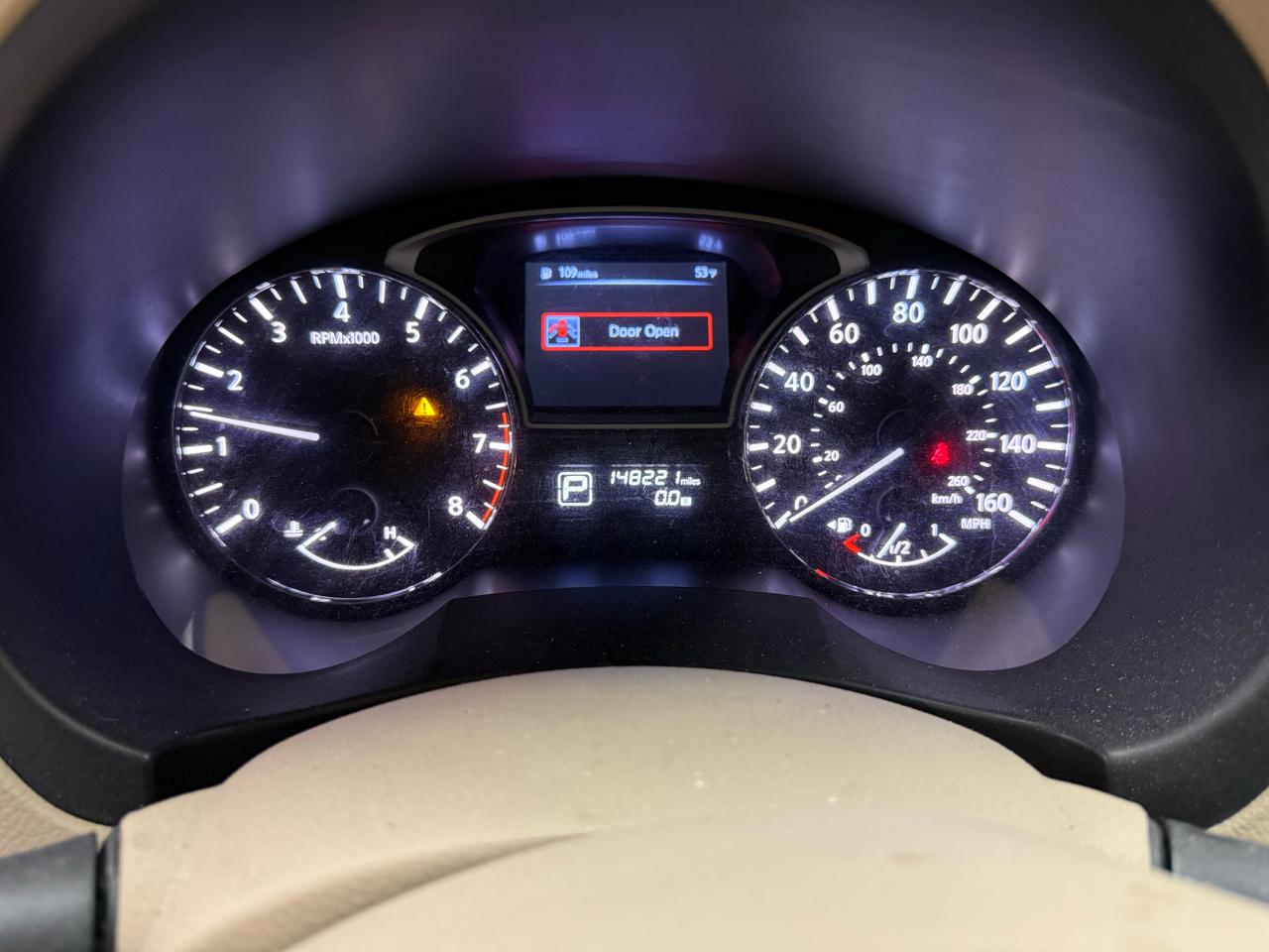 Nissan Altima 4dr Sdn I4 2.5 SV 2014