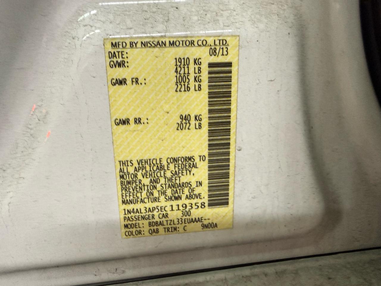 Nissan Altima 4dr Sdn I4 2.5 SV 2014