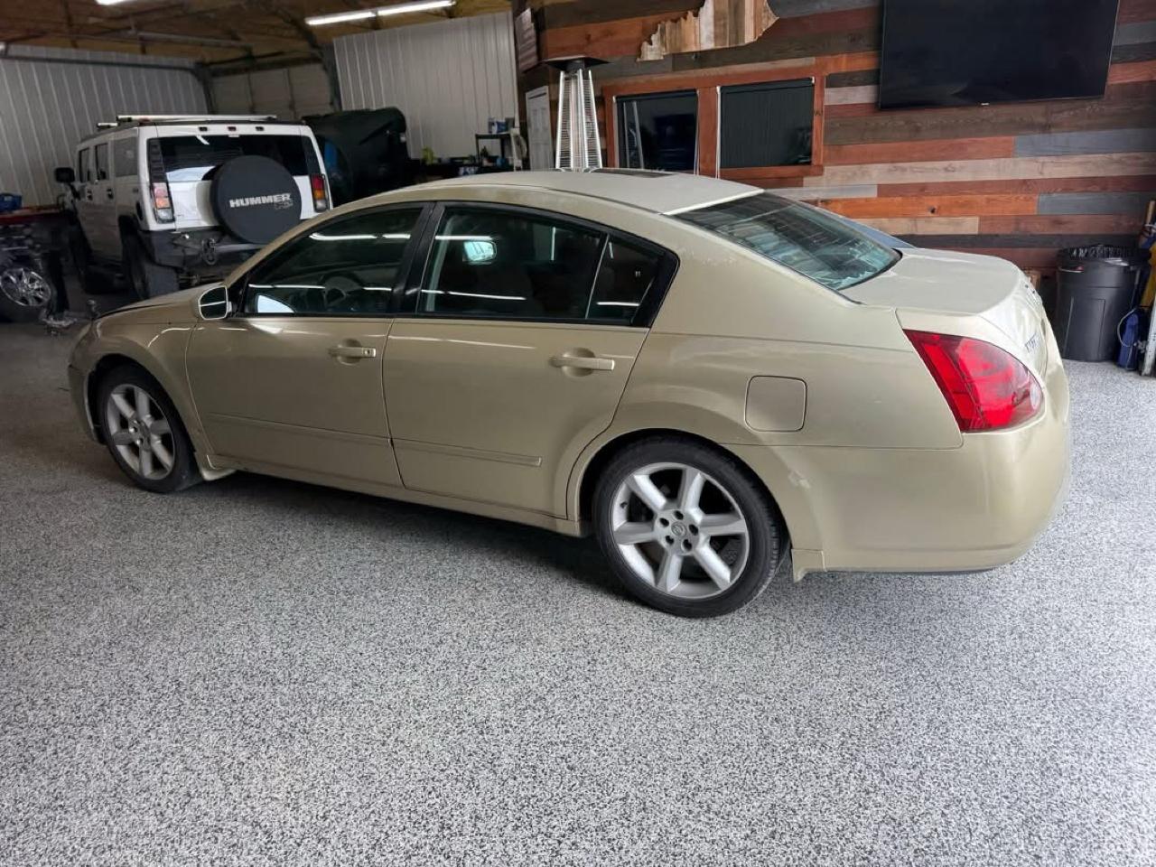 Nissan Maxima 4dr Sdn SE Auto 2004