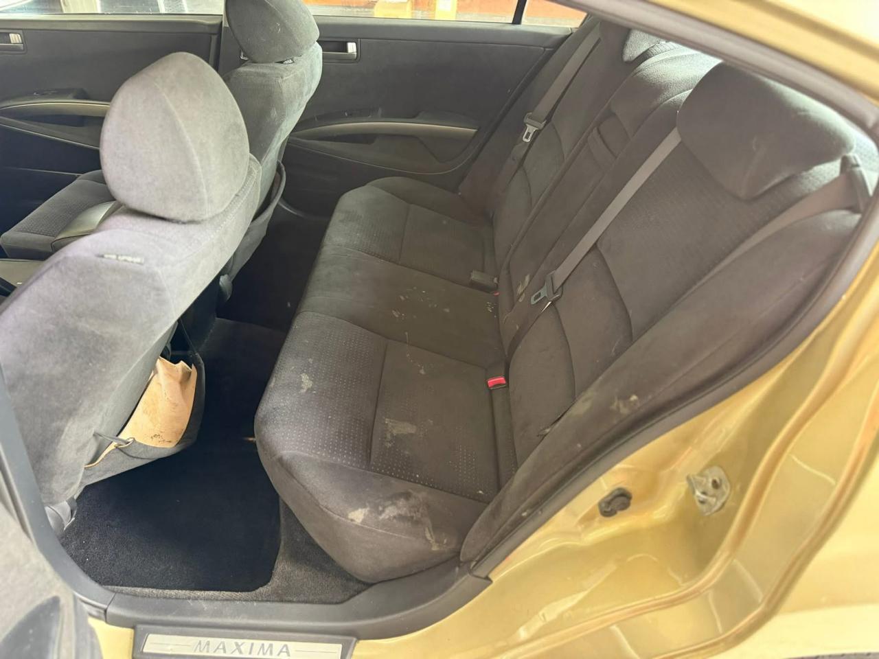 Nissan Maxima 4dr Sdn SE Auto 2004