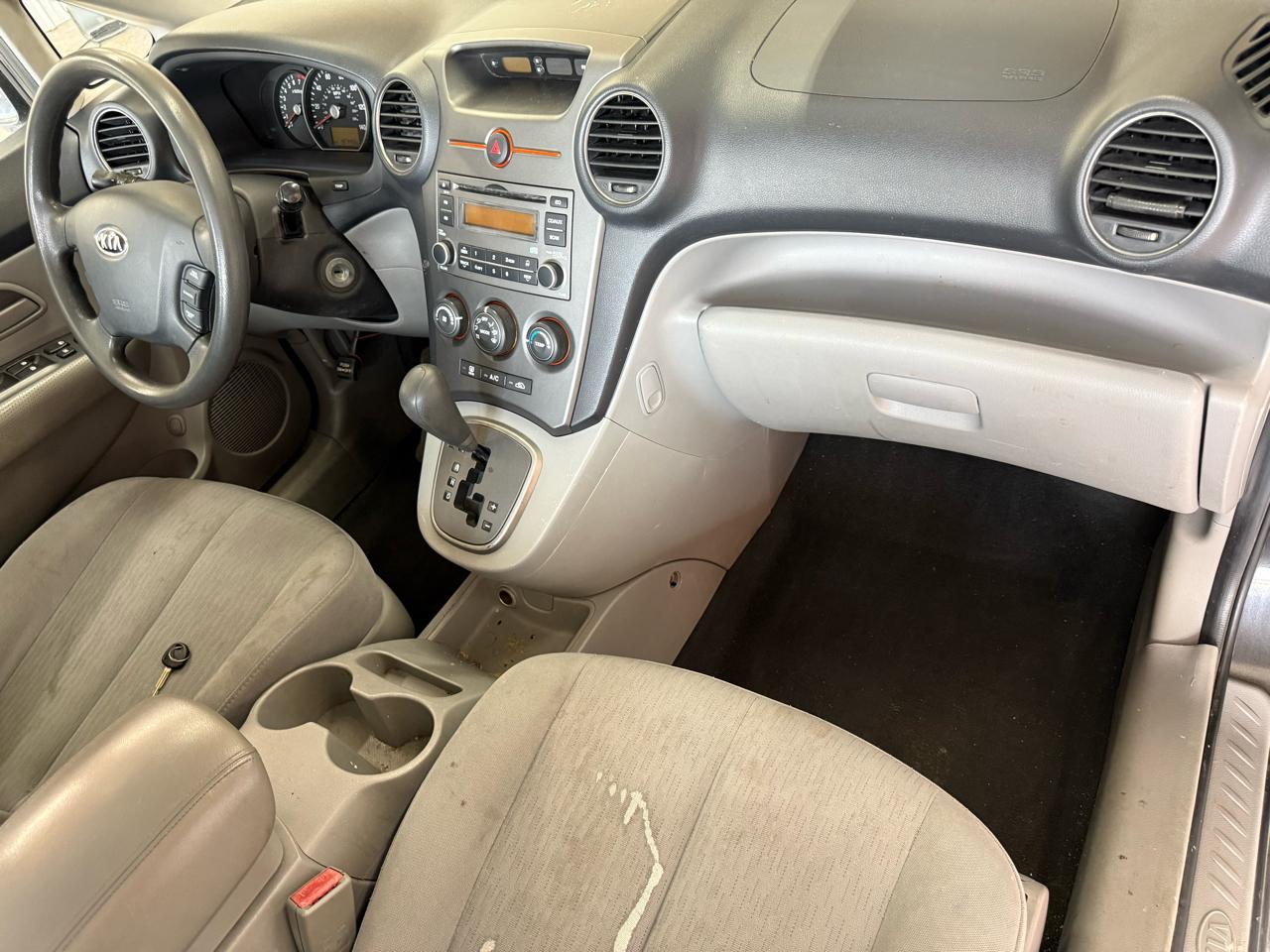 Kia Rondo 4dr Wgn V6 LX 2008