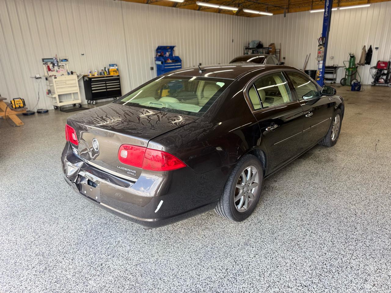 Buick Lucerne 4dr Sdn V6 CXL 2008