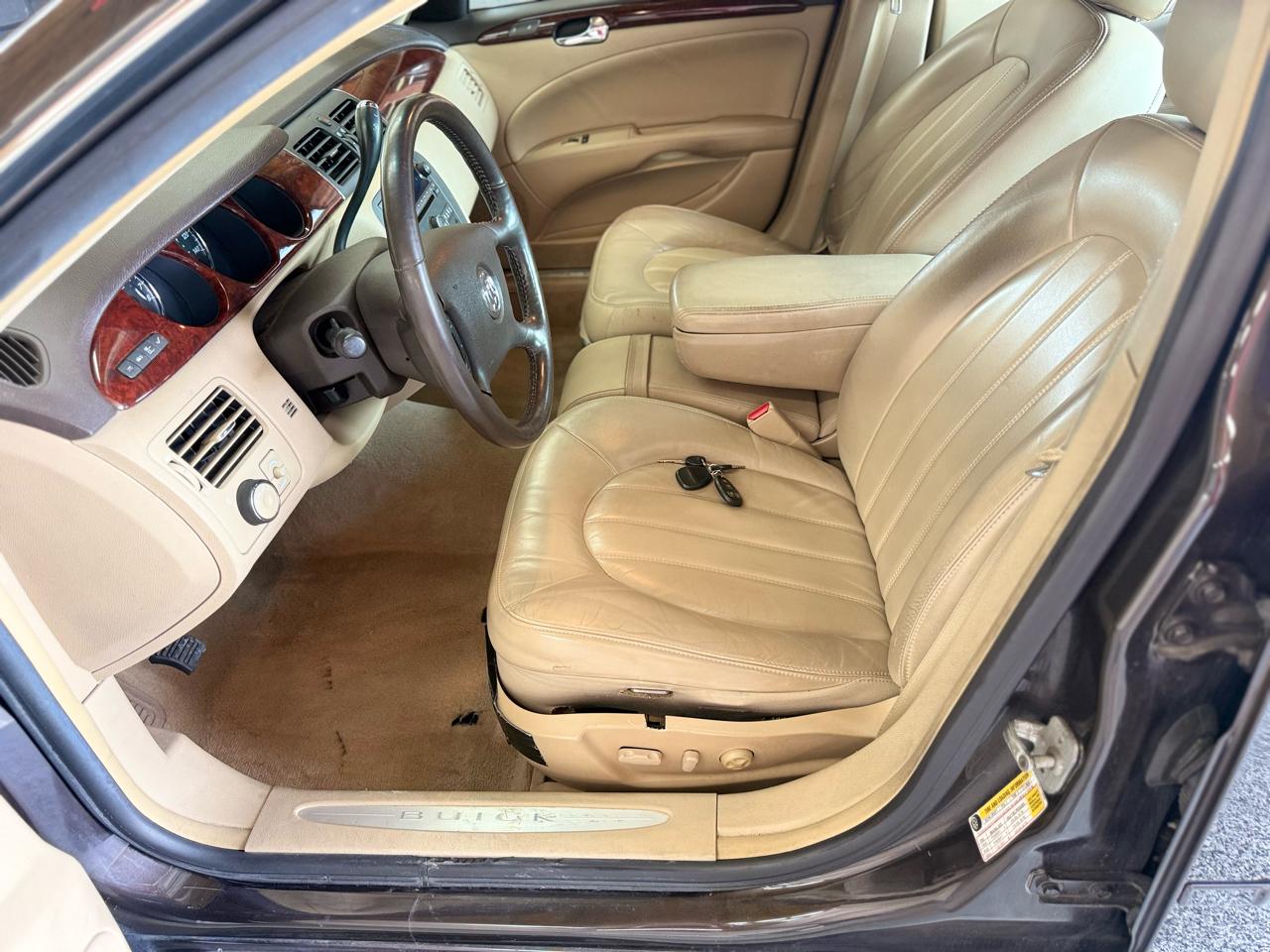 Buick Lucerne 4dr Sdn V6 CXL 2008