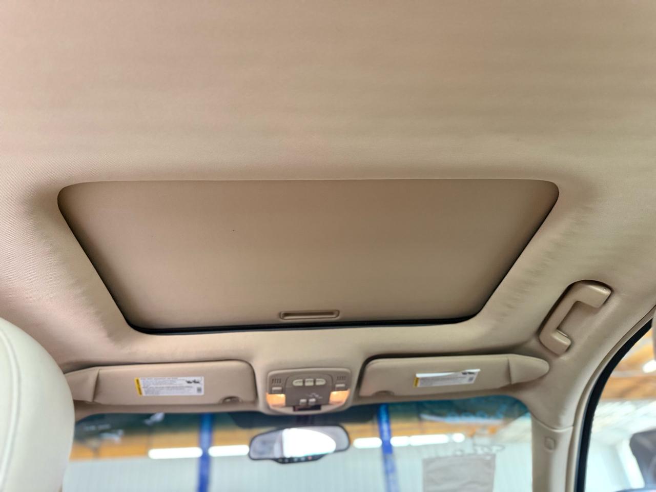 Buick Lucerne 4dr Sdn V6 CXL 2008