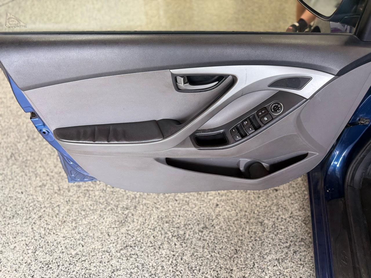 Hyundai Elantra 4dr Sdn Auto SE (Alabama Plant) 2016