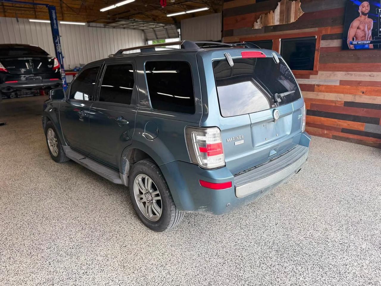 Mercury Mariner 4WD 4dr Premier 2010