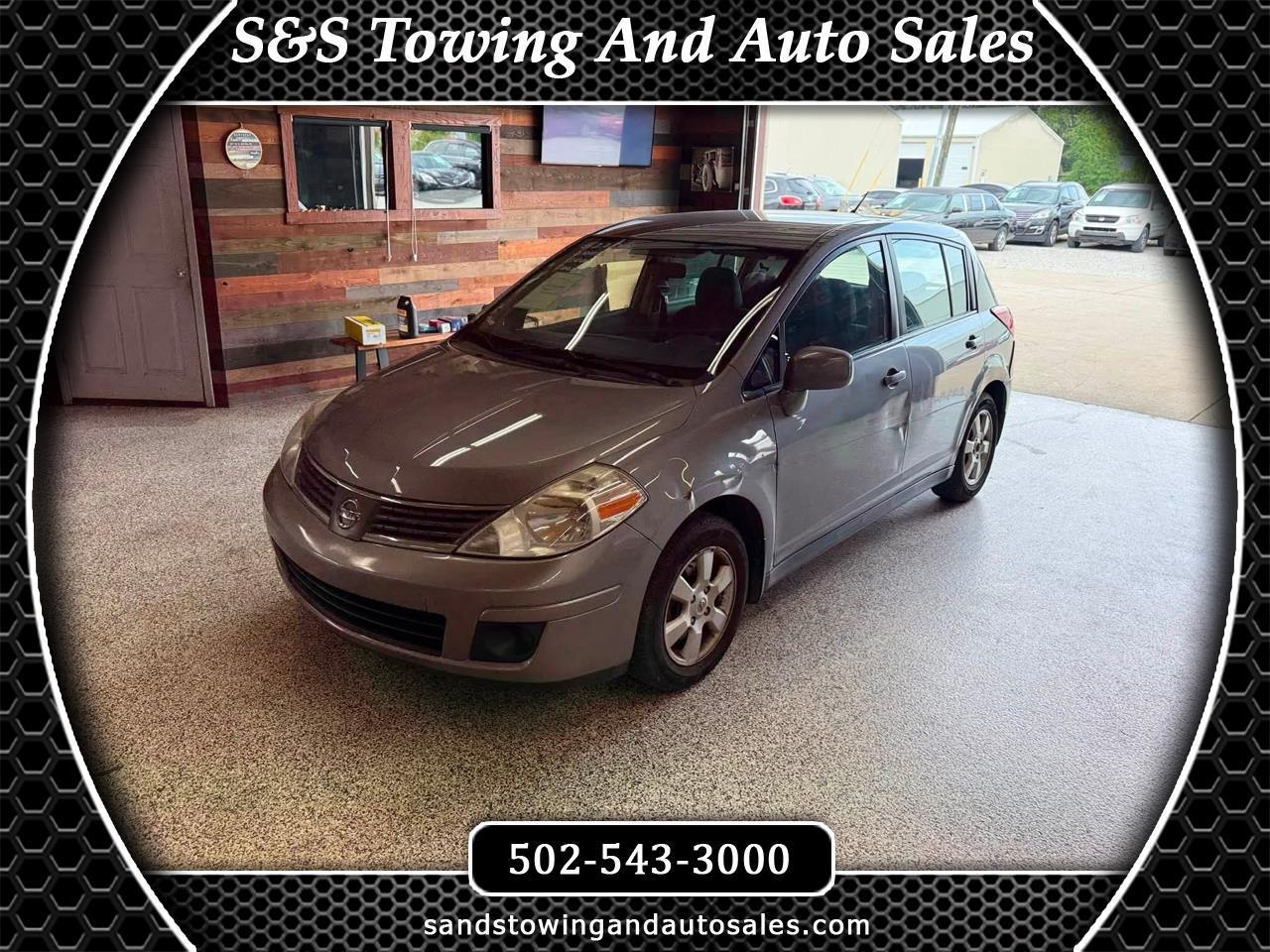 2008 Nissan Versa 5dr HB I4 CVT 1.8 SL