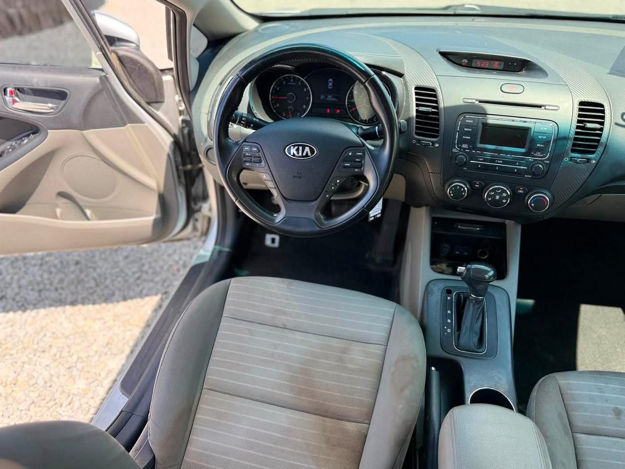 Kia Forte 4dr Sdn Auto EX 2015