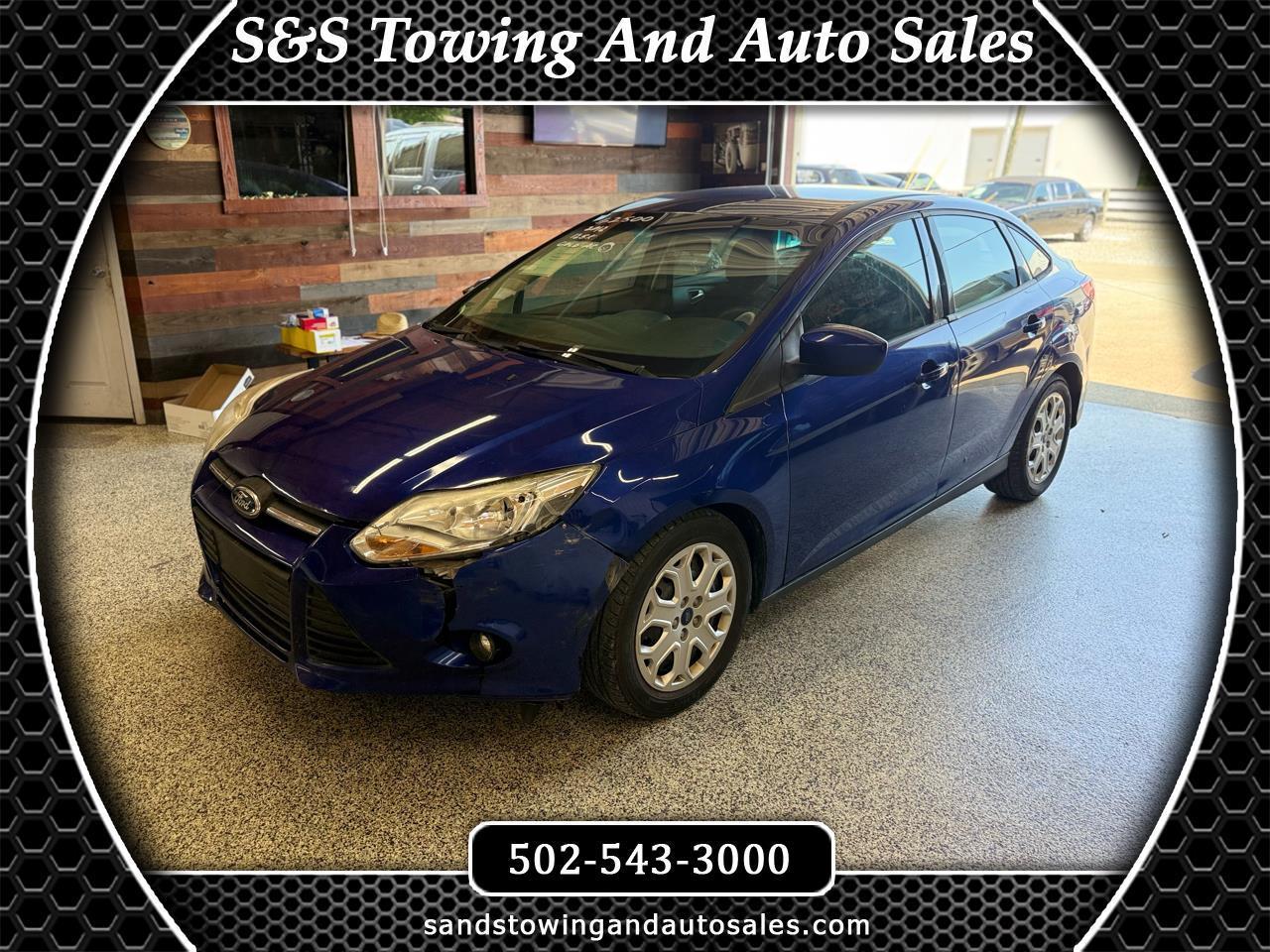 2012 Ford Focus 4dr Sdn SE