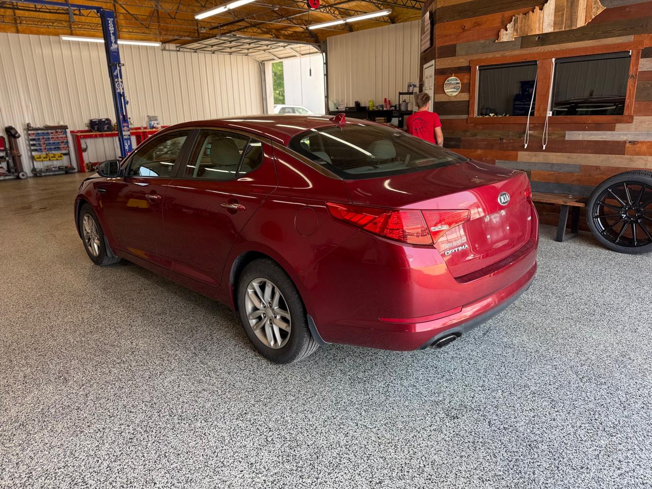 Kia Optima 4dr Sdn LX 2013