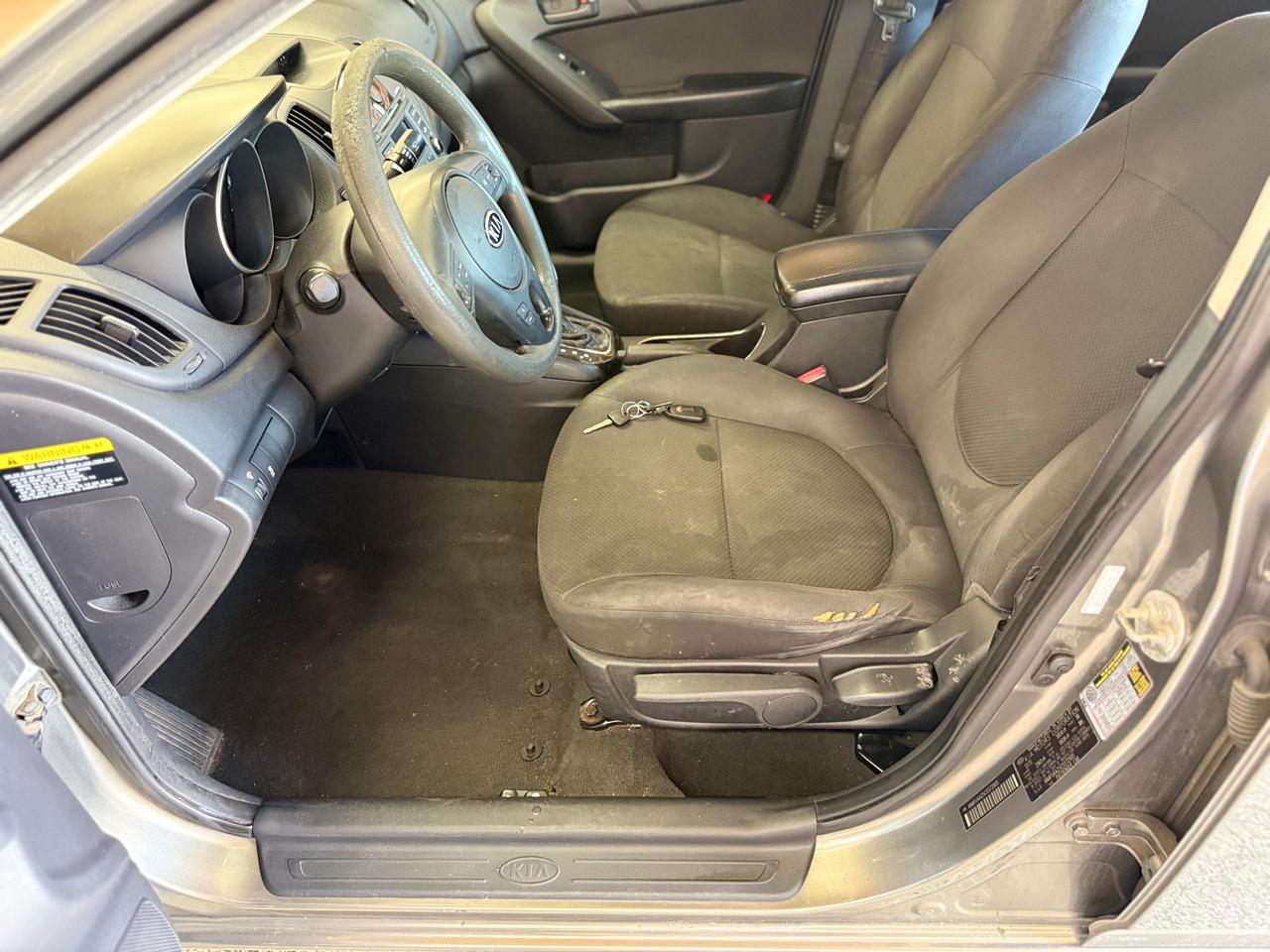 Kia Forte 4dr Sdn Auto EX 2012
