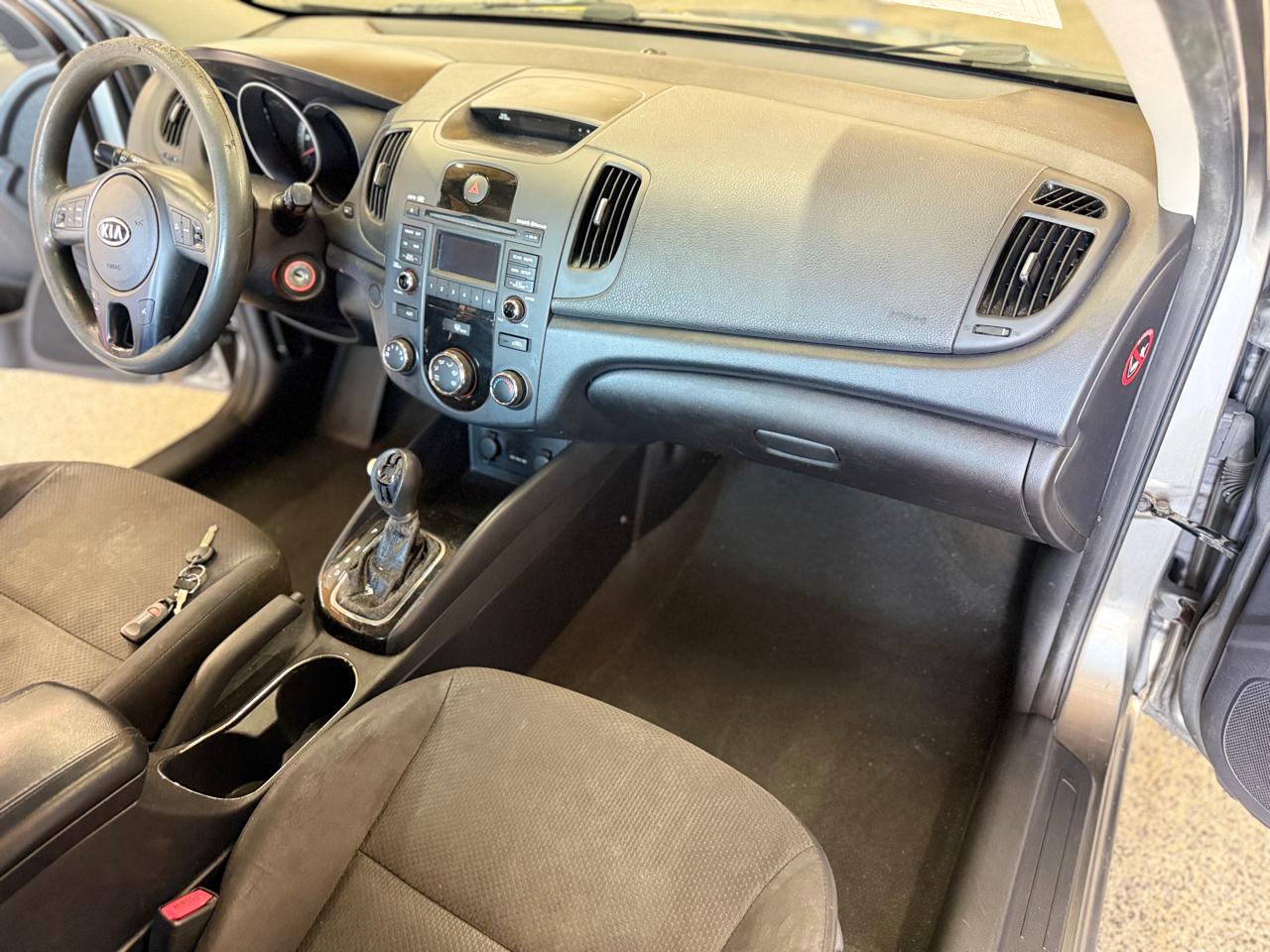Kia Forte 4dr Sdn Auto EX 2012
