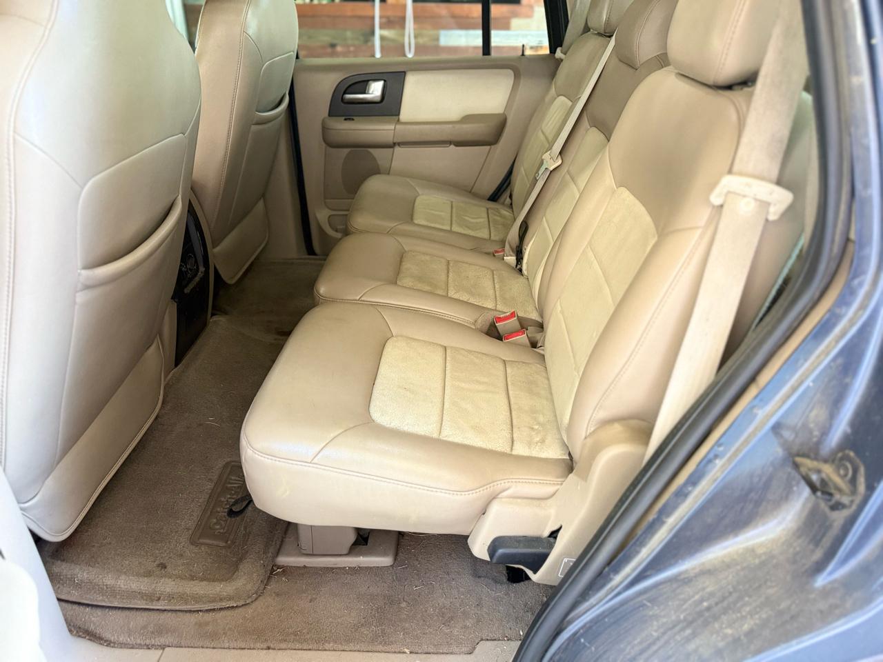 Ford Expedition 5.4L Eddie Bauer 4WD 2004