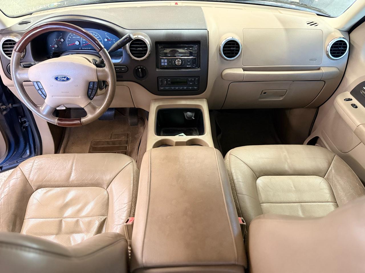 Ford Expedition 5.4L Eddie Bauer 4WD 2004