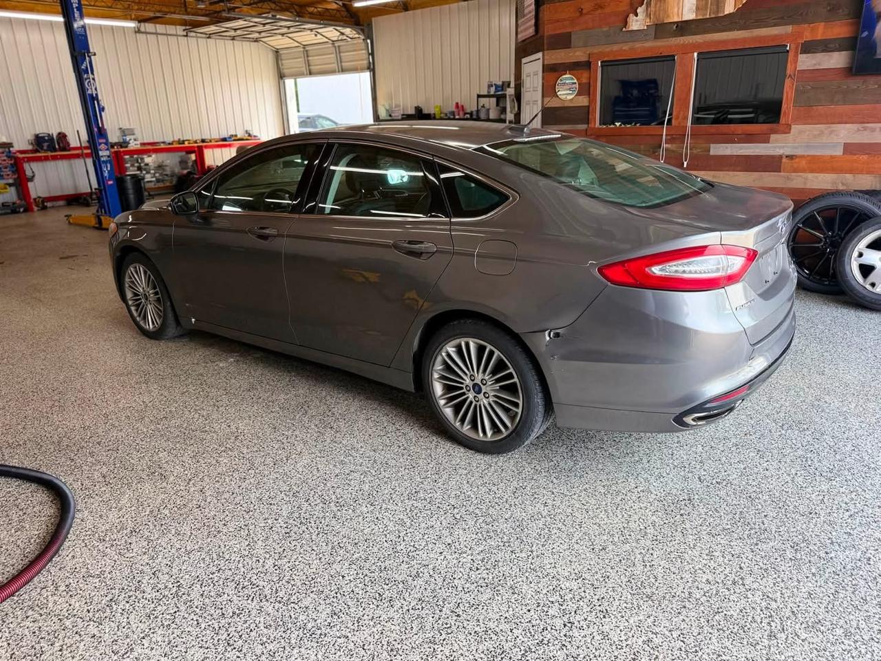 Ford Fusion 4dr Sdn SE FWD 2014