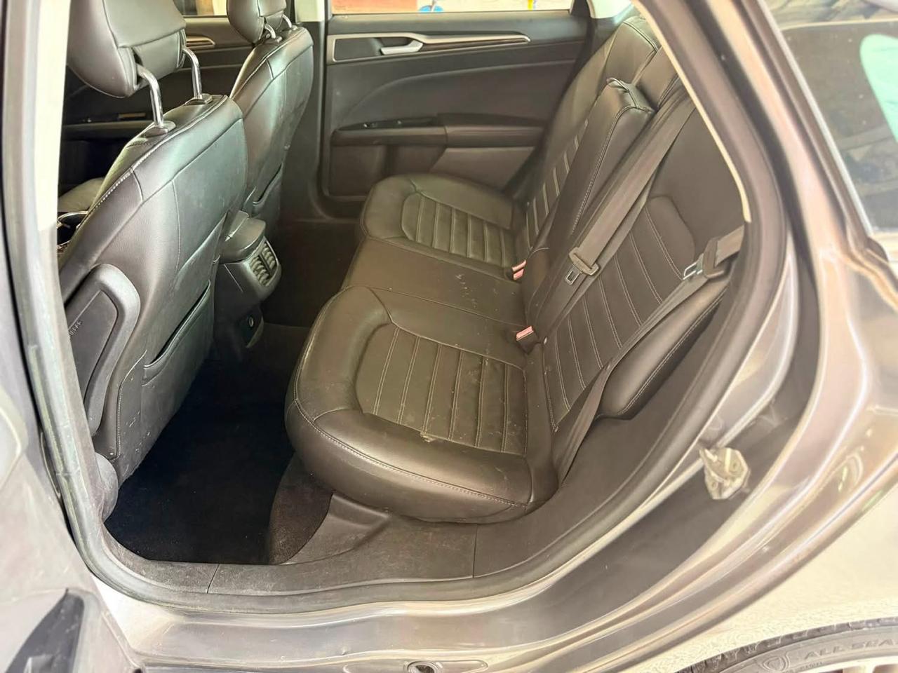 Ford Fusion 4dr Sdn SE FWD 2014