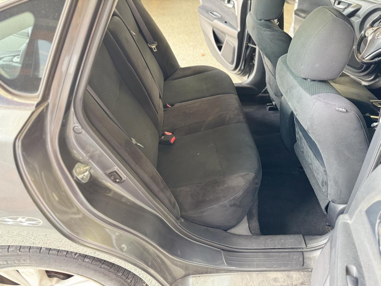 Nissan Altima 4dr Sdn I4 2.5 SV 2014