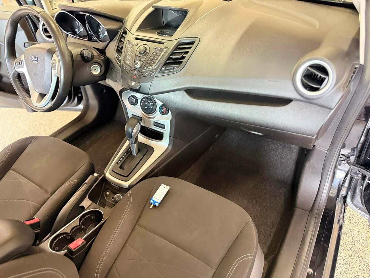 Ford Fiesta 5dr HB SE 2015