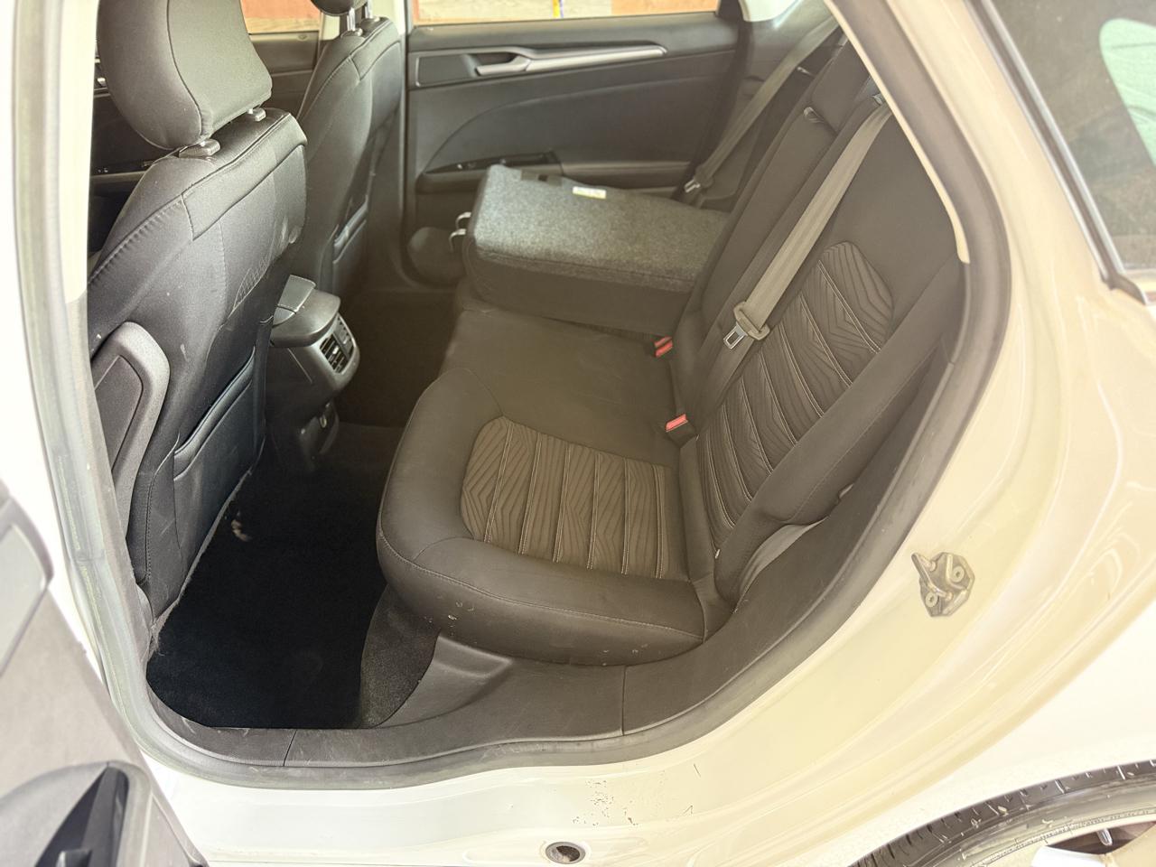 Ford Fusion 4dr Sdn SE FWD 2016