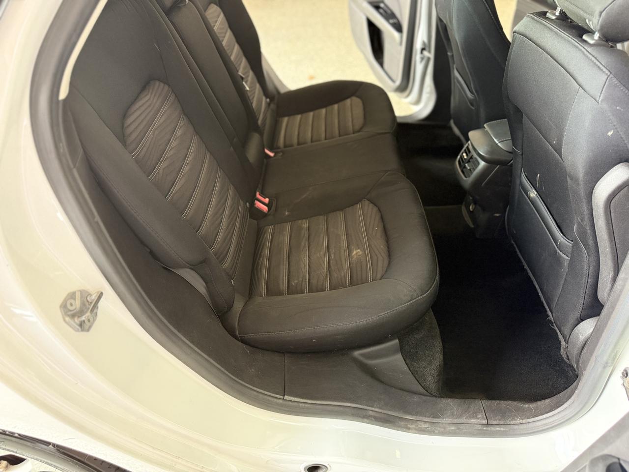 Ford Fusion 4dr Sdn SE FWD 2016