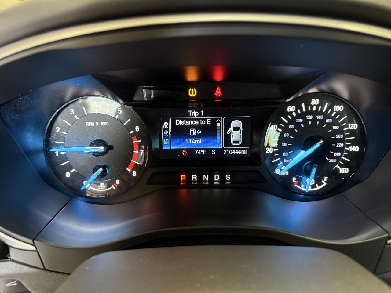 Ford Fusion 4dr Sdn SE FWD 2016