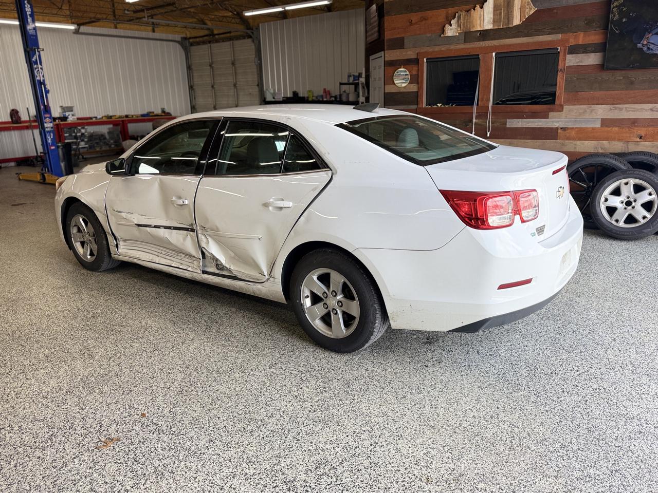Chevrolet Malibu 4dr Sdn LS w/1LS 2015