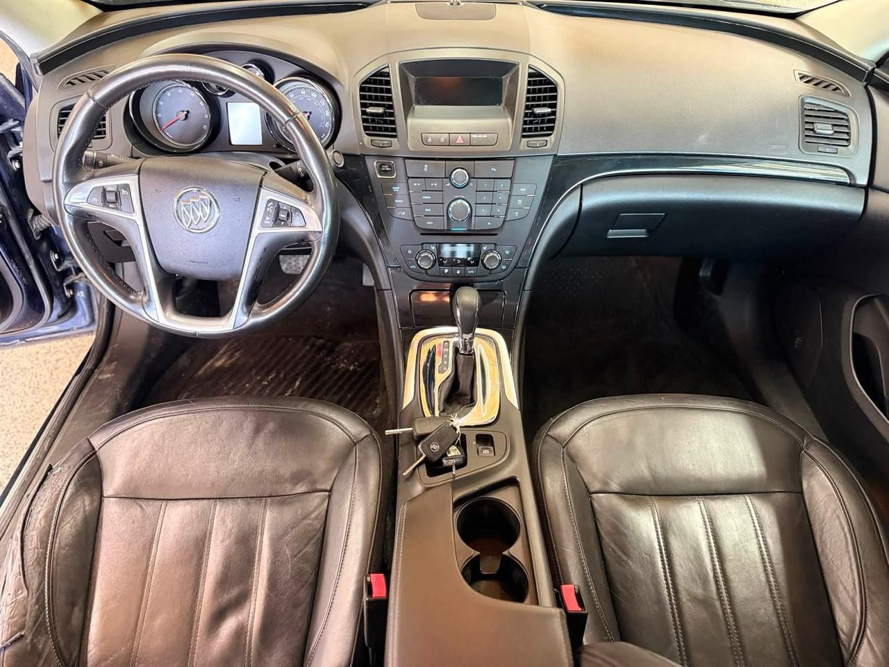 Buick Regal 4dr Sdn Premium 1 2012