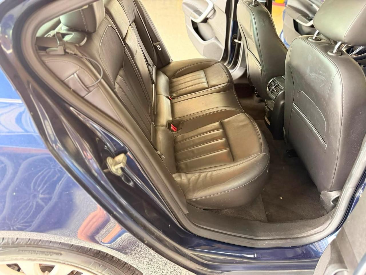 Buick Regal 4dr Sdn Premium 1 2012